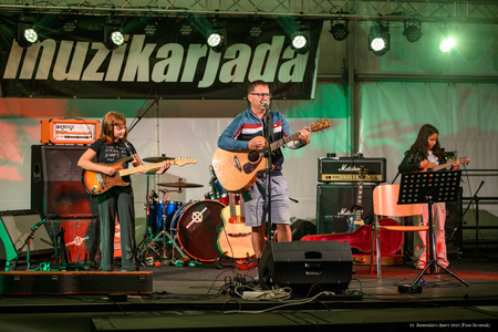 Muzika (10 of 64)